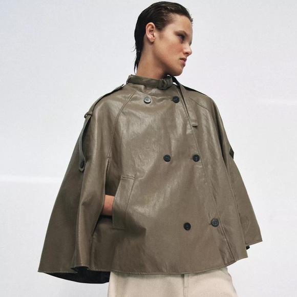 ZARA ZW COLLECTION FAUX LEATHER CAPE JACKET - Picture 4 of 11